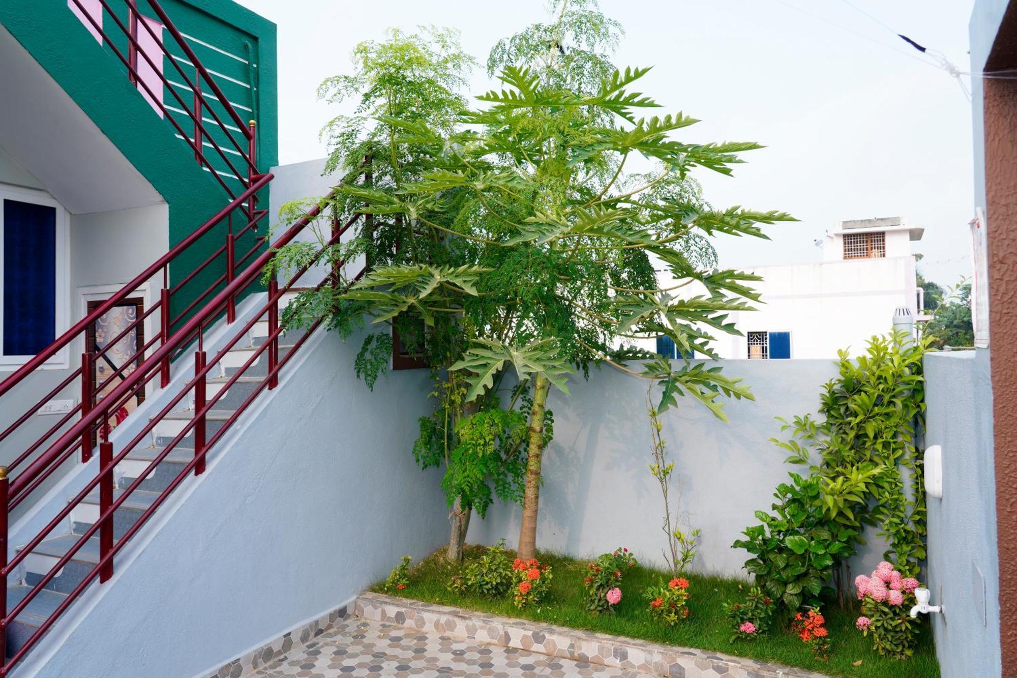 Sri Sakthi Holiday home